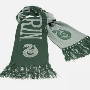 Harry Potter UNIVERSAL STUDIOS Exclusive reversible Slytherin scarf green